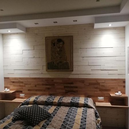 Ponte Vestilli B&B Лиматола Екстериор снимка