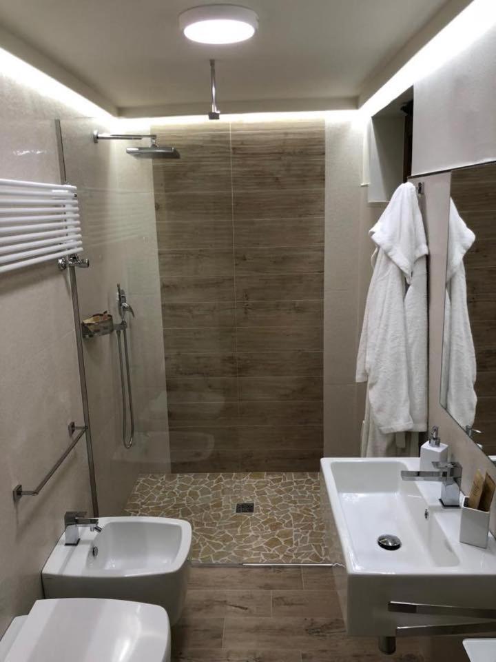 Ponte Vestilli B&B Лиматола Екстериор снимка