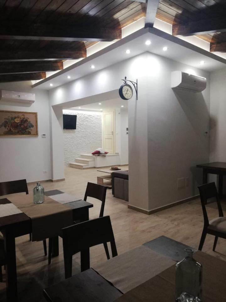 Ponte Vestilli B&B Лиматола Екстериор снимка